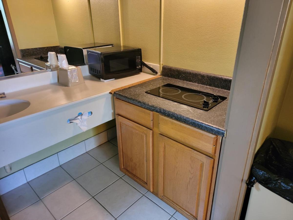 Studio 9 Inn & Suites Decatur Buitenkant foto